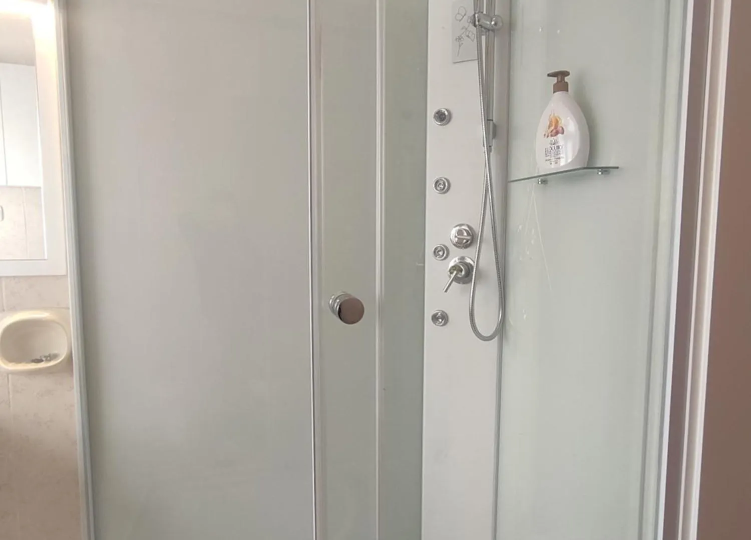 La Casa Di Marina Vicino Al Gemelli E Alla Metro A Rome Apartment